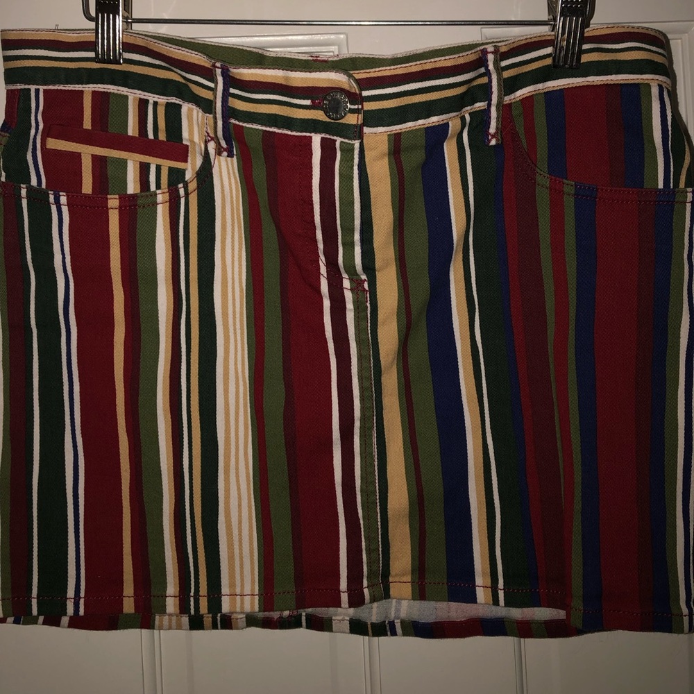 Dolce & Gabbana Skirt.  Size 6